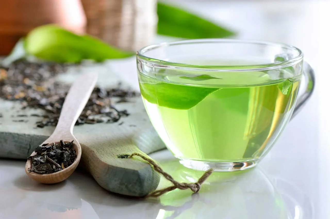 Come bere correttamente il tè verde per dimagrire Come bere correttamente il tè verde per dimagrire