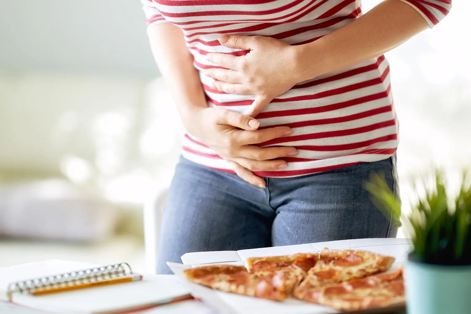 Allerta gonfiore addominale: ecco cosa non devi mai mangiare se… Allerta gonfiore addominale: ecco cosa non devi mai mangiare se…