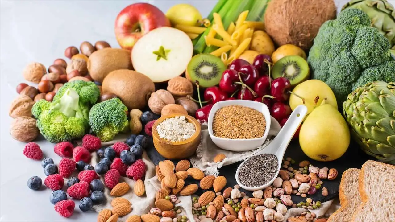 Allerta stitichezza: ecco i cibi da mangiare per risolvere subito Allerta stitichezza: ecco i cibi da mangiare per risolvere subito