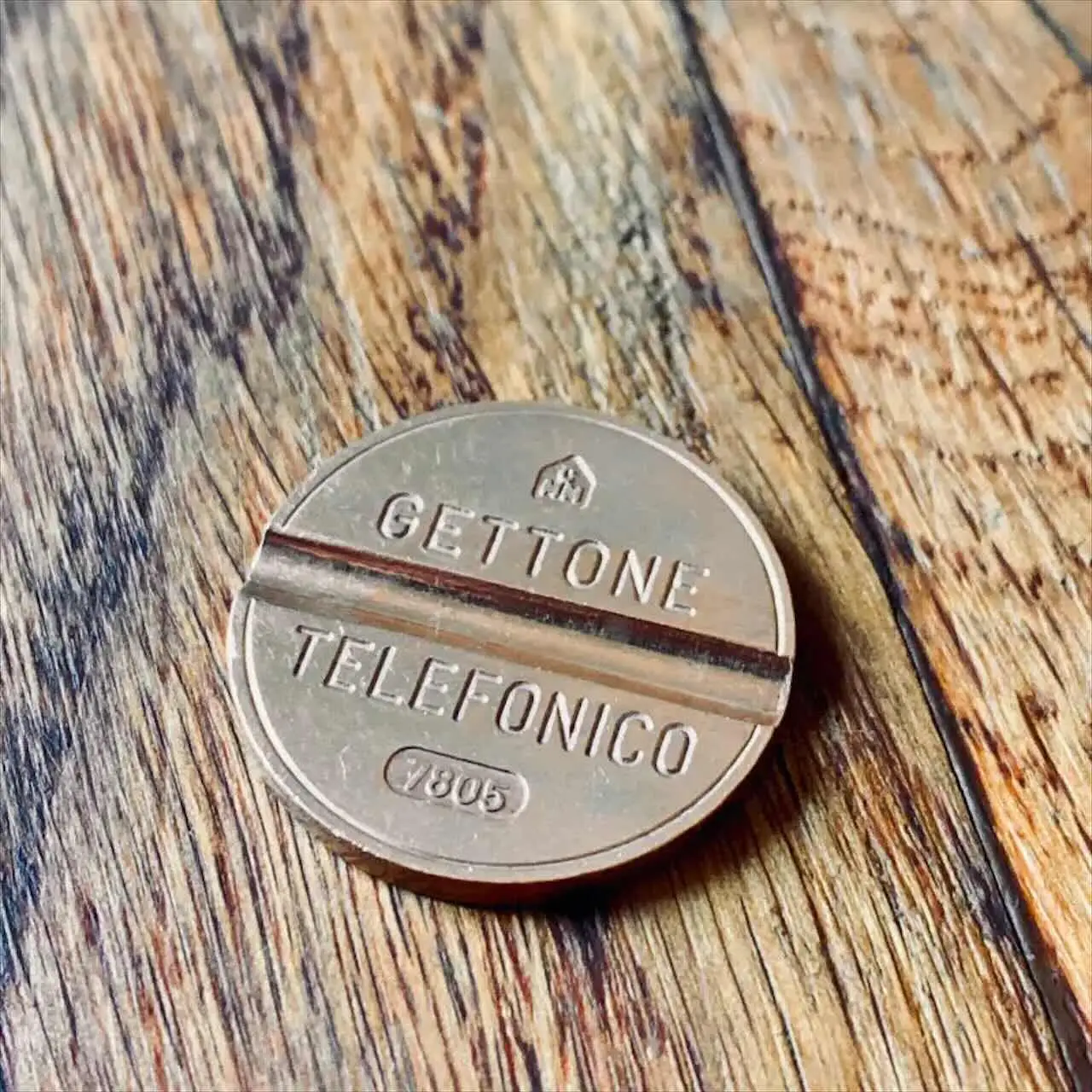 Gettoni da tram vintage: se ne hai uno con questa scritta vale mille euro Gettoni da tram vintage: se ne hai uno con questa scritta vale mille euro