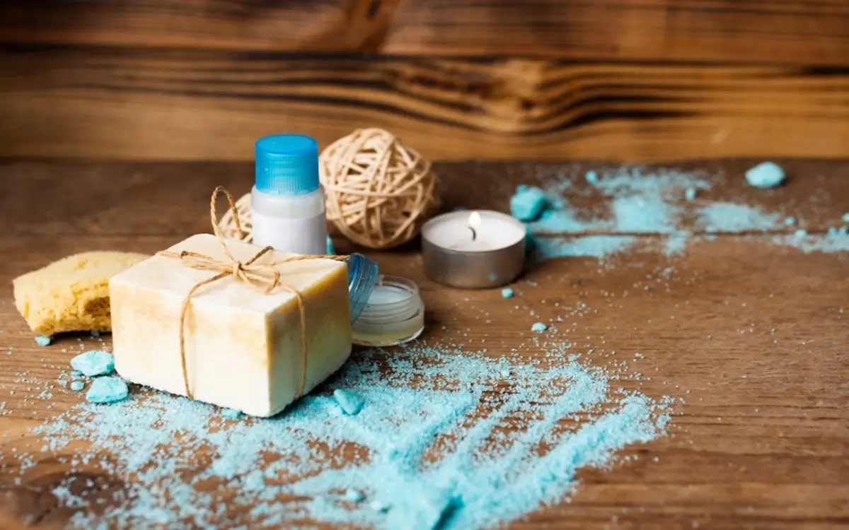 Vuoi un bagno profumato senza sprechi? Un oggetto da cucina può fare la differenza Vuoi un bagno profumato senza sprechi? Un oggetto da cucina può fare la differenza