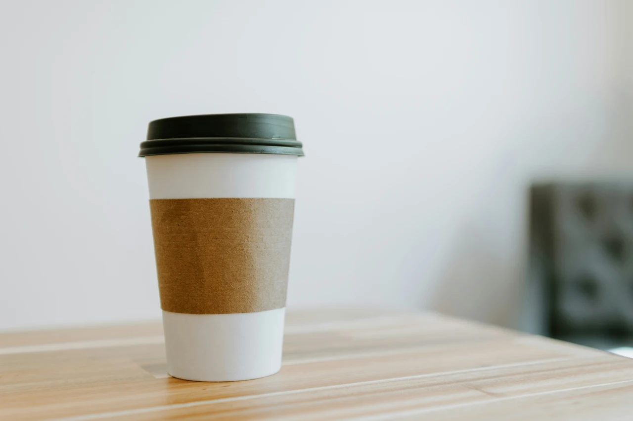 Usa una semplice tazzina di caffè per eliminare i cattivi odori negli armadi oggi Usa una semplice tazzina di caffè per eliminare i cattivi odori negli armadi oggi