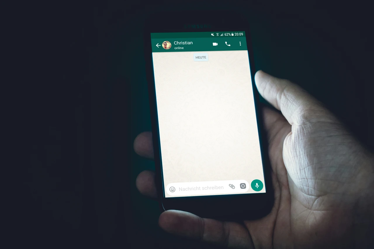 Vuoi levare pubblicità invasiva da WhatsApp? Ecco i passaggi da eseguire subito Vuoi levare pubblicità invasiva da WhatsApp? Ecco i passaggi da eseguire subito